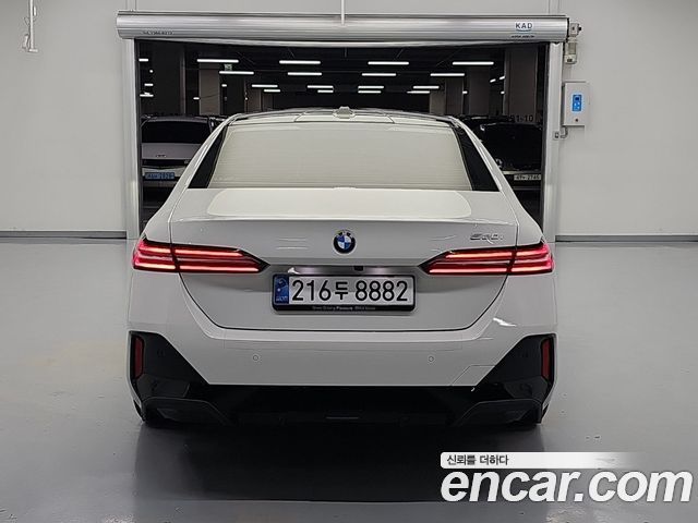 BMW 5 Series (G60) 520i M Sport 2025 — фото 3