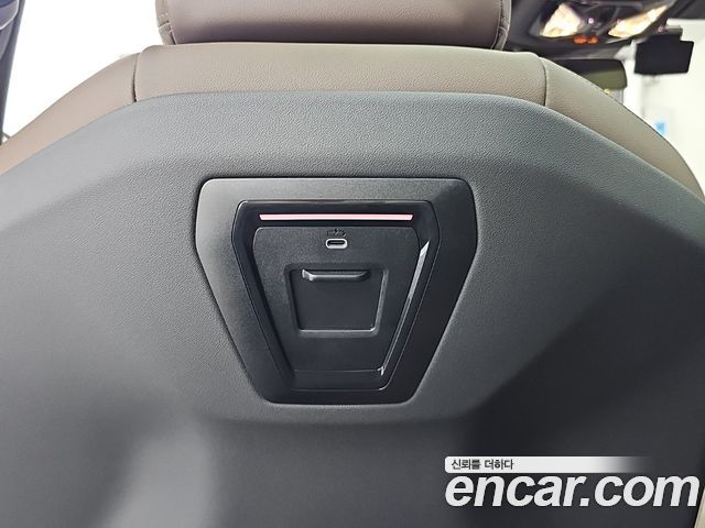 BMW 5 Series (G60) 520i M Sport 2025 — фото 18