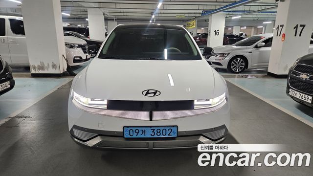 Hyundai Ioniq 5 Long Range AWD Prestige 2023 — фото 1