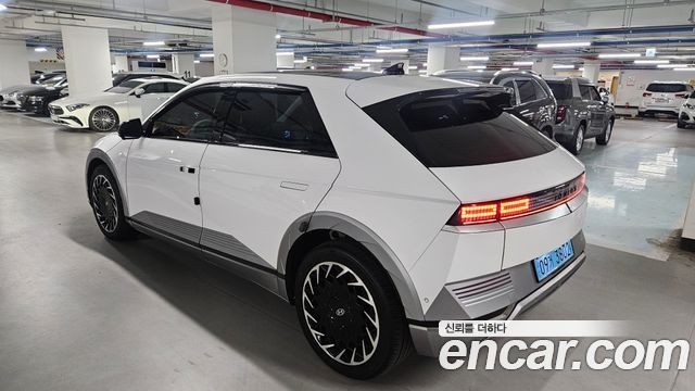 Hyundai Ioniq 5 Long Range AWD Prestige 2023 — фото 3