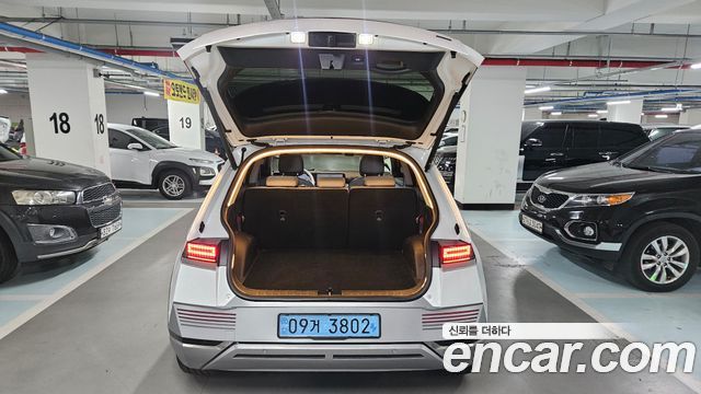 Hyundai Ioniq 5 Long Range AWD Prestige 2023 — фото 4