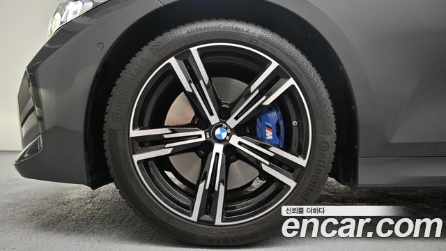 BMW 3 Series (G20) 320i Touring M Sports 2025 — фото 5