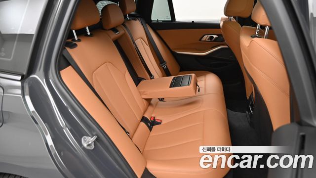 BMW 3 Series (G20) 320i Touring M Sports 2025 — фото 16