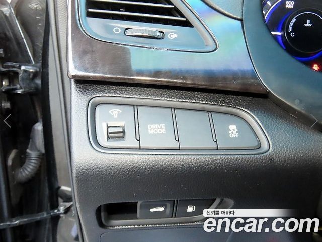 Hyundai Grandeur Hybrid (HG) Premium 2014 — фото 16
