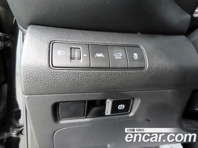 Hyundai Santa Fe Diesel 2.2 2WD Prestige 2021 — фото 19