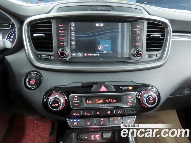 Kia Sorento Diesel 2.2 4WD Noblesse Special 2018 — фото 17