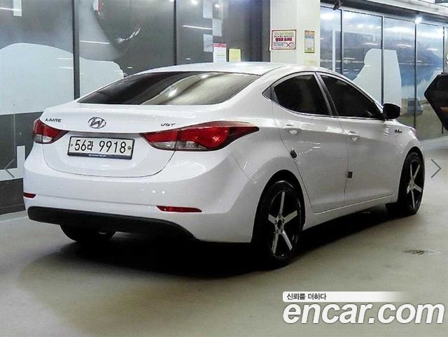 Hyundai Avante 1.6 VGT Style 2014 — фото 5