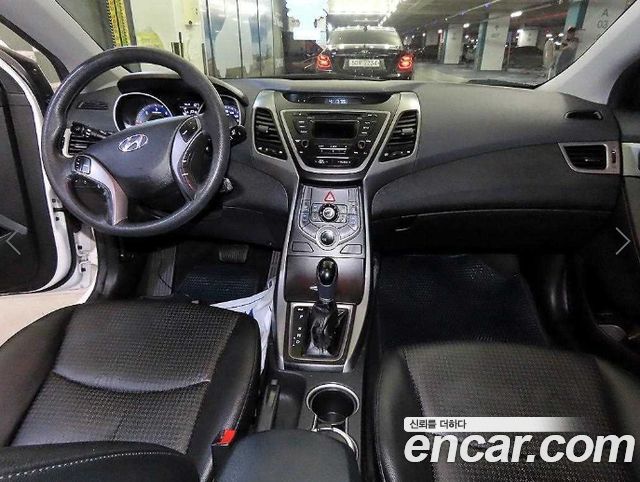 Hyundai Avante 1.6 VGT Style 2014 — фото 15