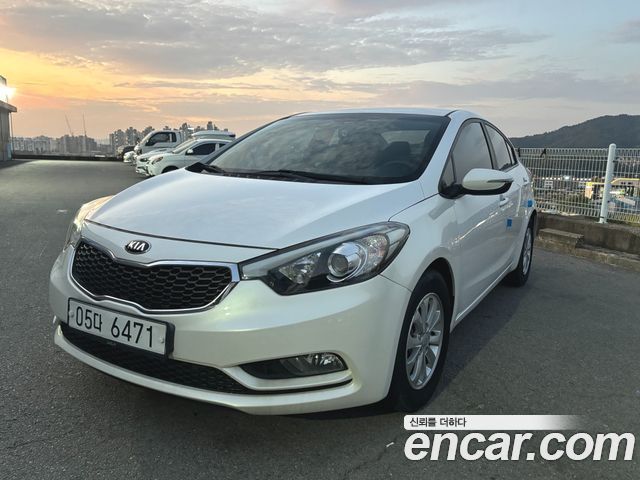 Kia K3 Deluxe 2015 — фото 1