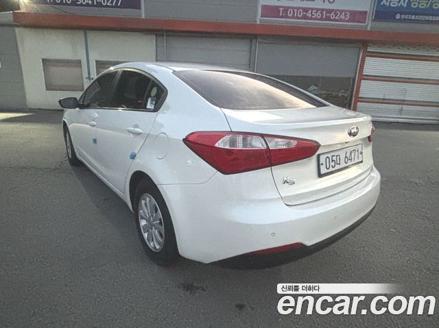 Kia K3 Deluxe 2015 — фото 3