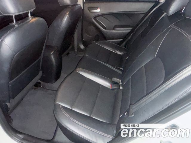 Kia K3 Deluxe 2015 — фото 23