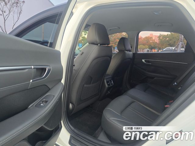Hyundai Sonata (DN8) 2.0 Premium Plus 2022 — фото 20