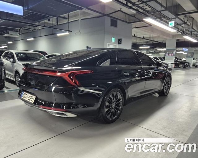 Kia K8 2.5 Gasoline 2WD Signature Special 2024 — фото 4