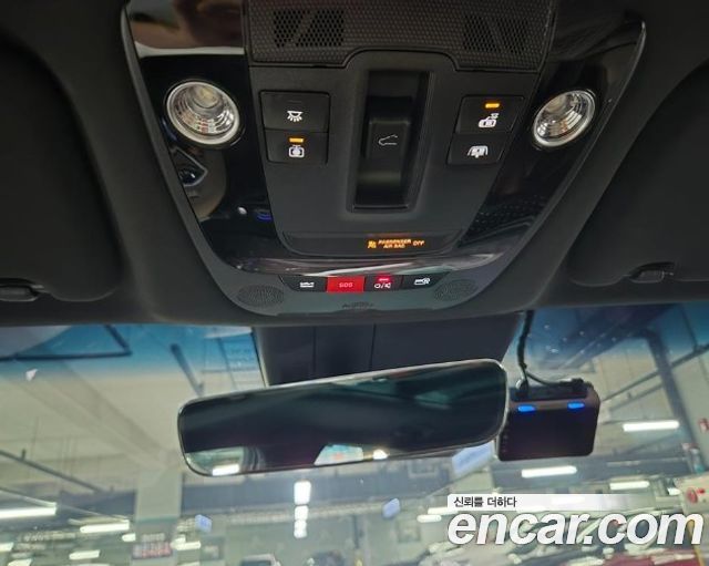 Kia K8 2.5 Gasoline 2WD Signature Special 2024 — фото 19