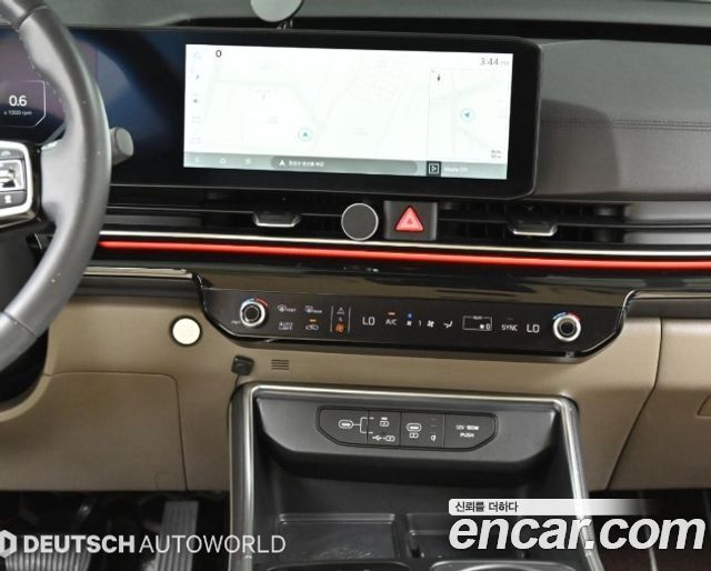 Kia Carnival (IV) Gasoline 9-Seater Hi Limousine (7-seater Limousine(Special vehicle) 2025 — фото 18