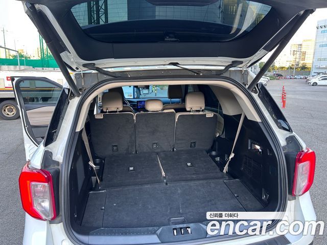 Ford Explorer (VI) 2.3 LimIted 4WD 2020 — фото 15