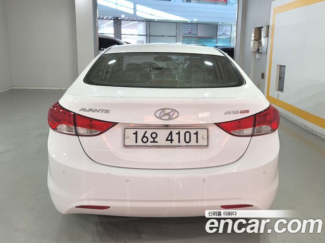 Hyundai Avante (MD) M16 GDI Premier 2012 — фото 3