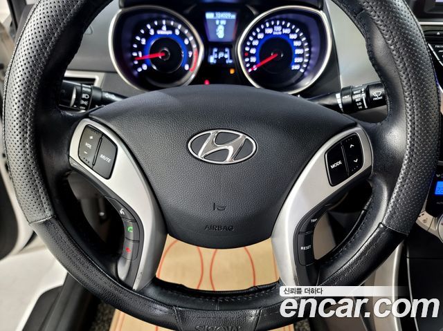 Hyundai Avante (MD) M16 GDI Premier 2012 — фото 15