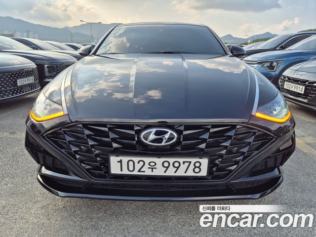 Hyundai Sonata (DN8) 2.0 Premium Plus