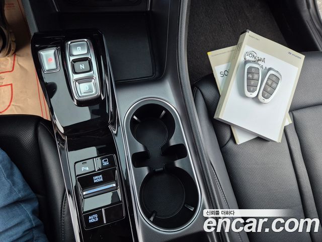 Hyundai Sonata (DN8) 2.0 Premium Plus 2023 — фото 18
