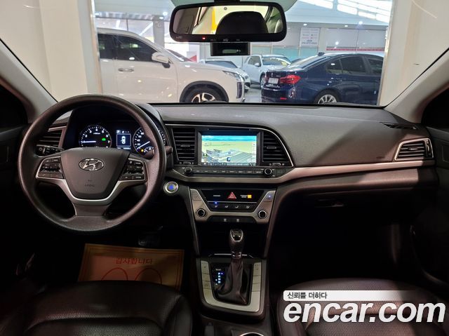 Hyundai Avante (AD) 1.6 GDI Value Plus 2018 — фото 9