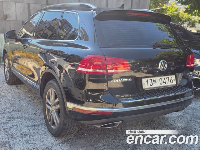 Volkswagen Touareg V6 3.0 TDI Bluemotion Premium 7P5 2016 — фото 4