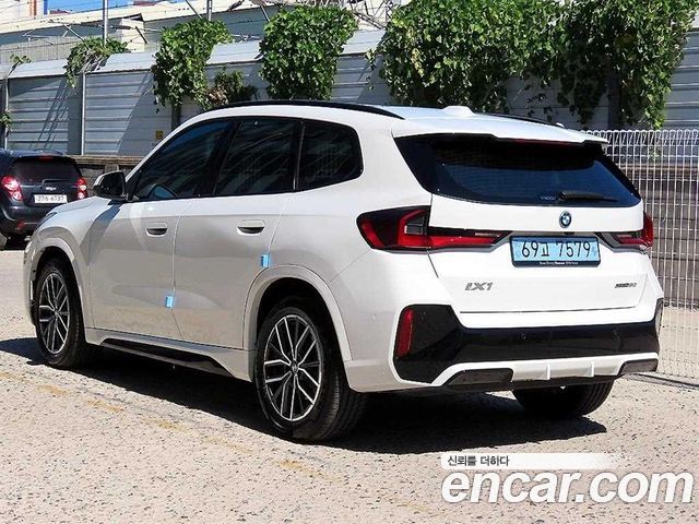 BMW iX1 (U11) eDrive 20 M Sport 2026 — фото 2
