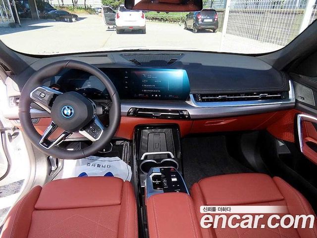 BMW iX1 (U11) eDrive 20 M Sport 2026 — фото 7