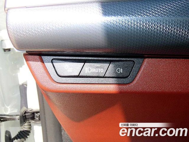 BMW iX1 (U11) eDrive 20 M Sport 2026 — фото 19