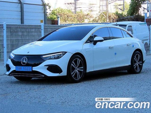 Mercedes-Benz EQE (V295) EQE300