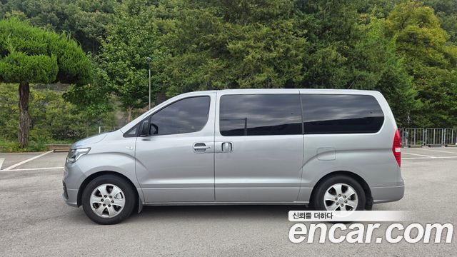 Hyundai Grand Starex Wagon 12-Seater Smart 2019 — фото 2