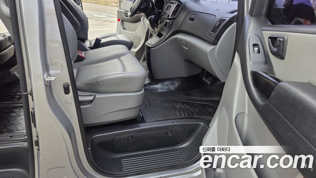 Hyundai Grand Starex Wagon 12-Seater Smart 2019 — фото 7