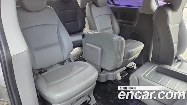 Hyundai Grand Starex Wagon 12-Seater Smart 2019 — фото 9