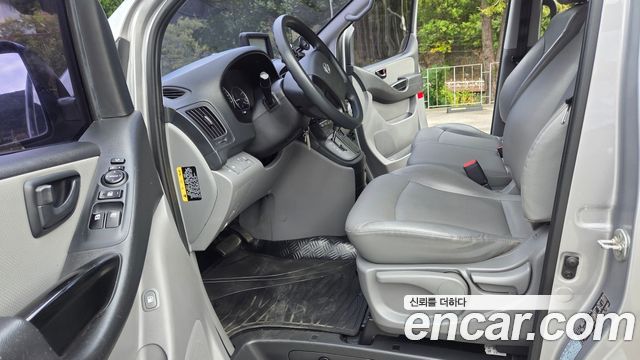 Hyundai Grand Starex Wagon 12-Seater Smart 2019 — фото 15
