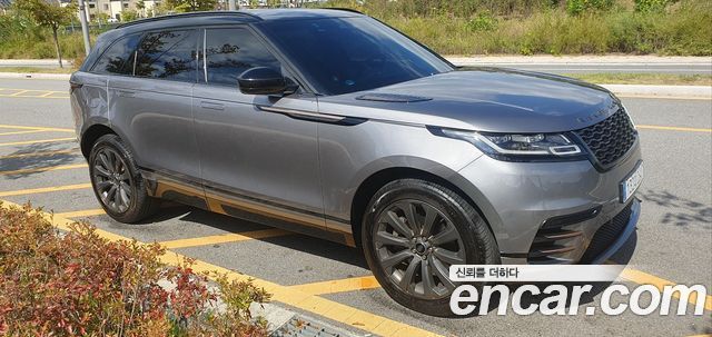 Land Rover Range Rover Velar 2.0 P250 R-Dynamic SE 2023 — фото 4