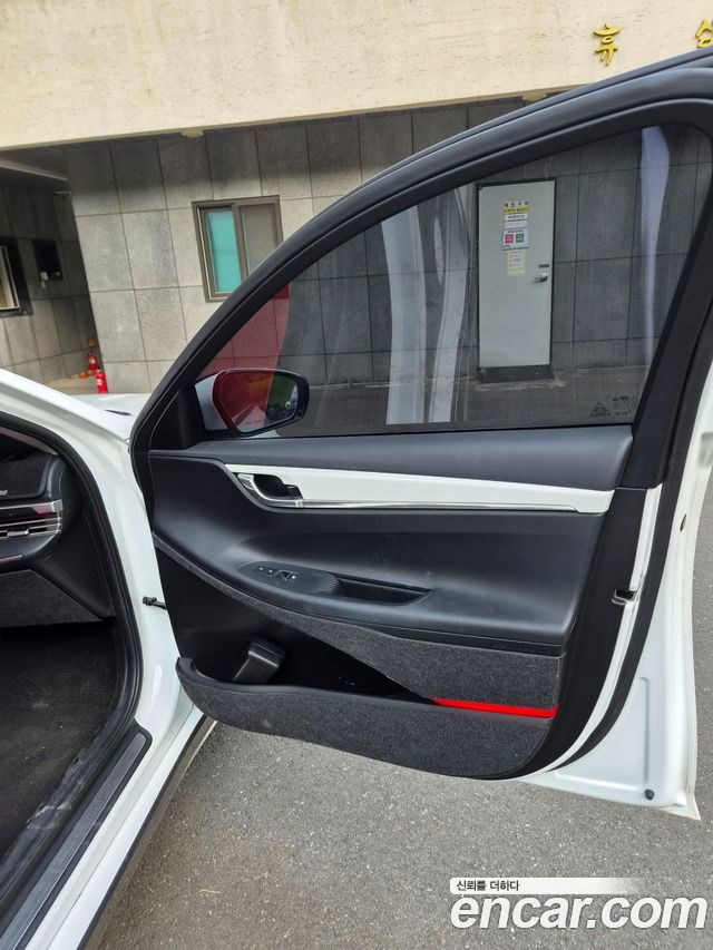 Hyundai Grandeur (IG) 3.0 LPi Rent Car Modern 2022 — фото 11