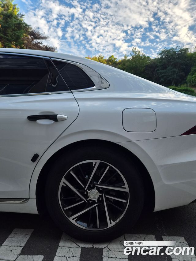 Hyundai Grandeur (IG) 3.0 LPi Rent Car Modern 2022 — фото 14