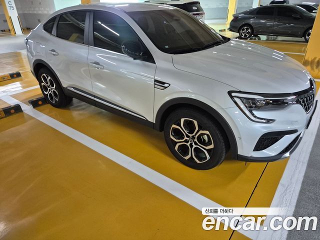 Renault Korea Arkana 1.6 E-TECH Iconic 2026 — фото 3