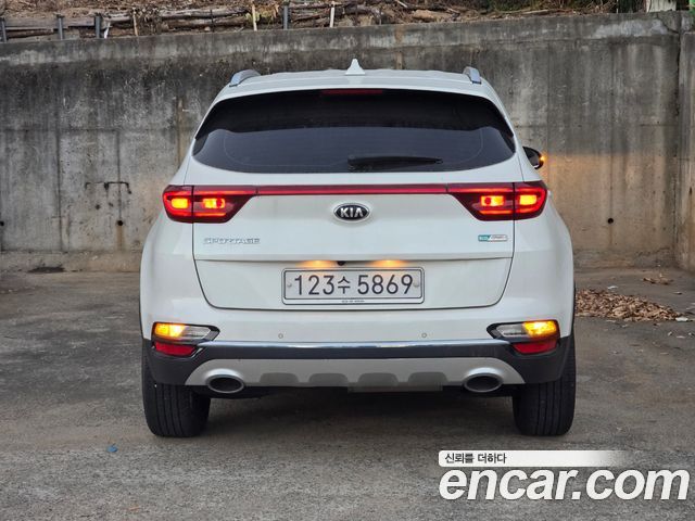 Kia Sportage The Bold Diesel 1.6 2WD Prestige 2020 — фото 5