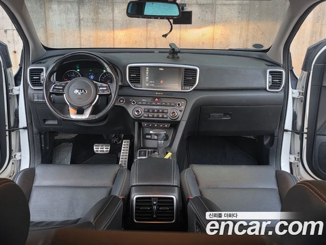 Kia Sportage The Bold Diesel 1.6 2WD Prestige 2020 — фото 17