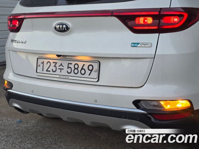 Kia Sportage The Bold Diesel 1.6 2WD Prestige 2020 — фото 19
