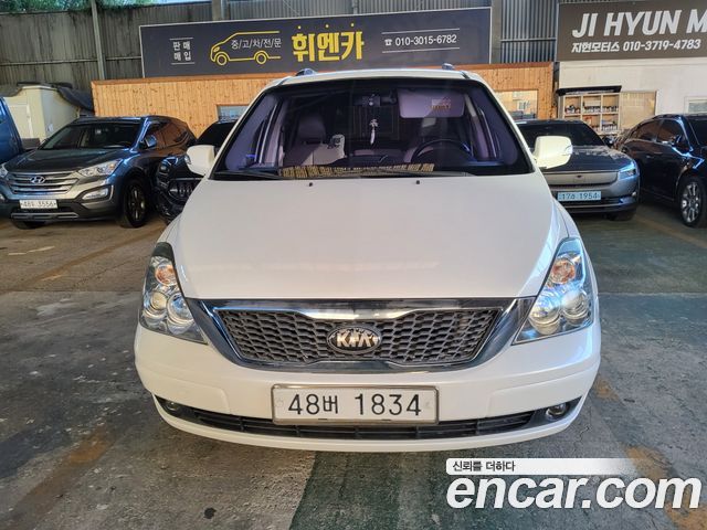 Kia Carnival R New Carnival Limousine GLX High-Deluxe 2013 — фото 3