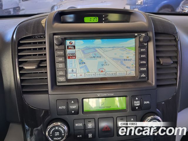 Kia Carnival R New Carnival Limousine GLX High-Deluxe 2013 — фото 7