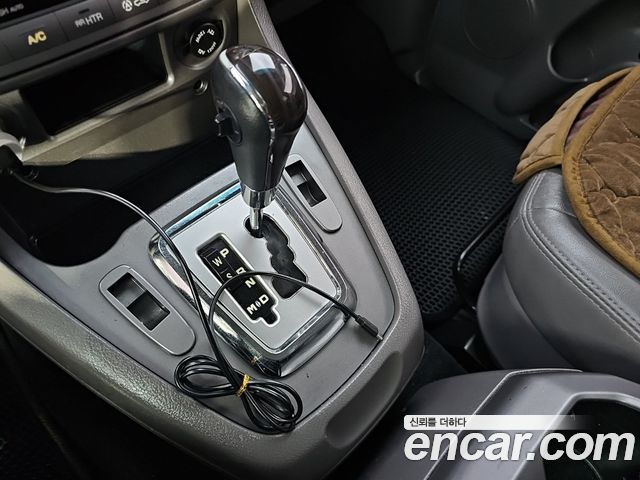 KG Mobility (SsangYong) Korando Turismo 4WD RX 9-seater 2016 — фото 8