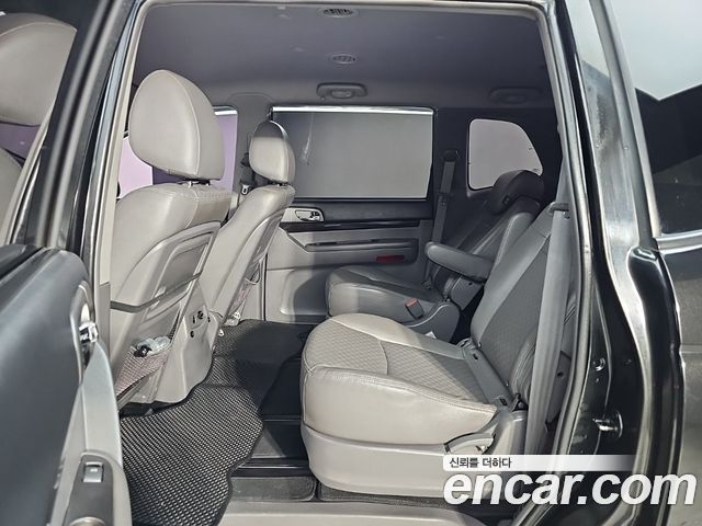 KG Mobility (SsangYong) Korando Turismo 4WD RX 9-seater 2016 — фото 16