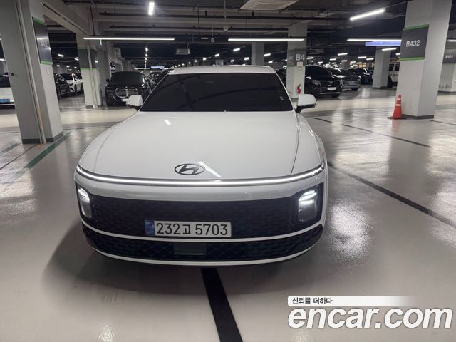 Hyundai Grandeur Hybrid (GN7) Calligraphy 2025 — фото 1