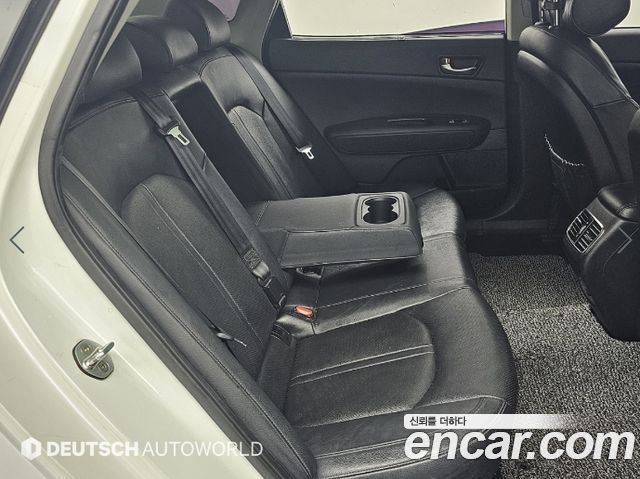 Kia K5 (II) 1.7 Diesel MX Noblesse 2016 — фото 16