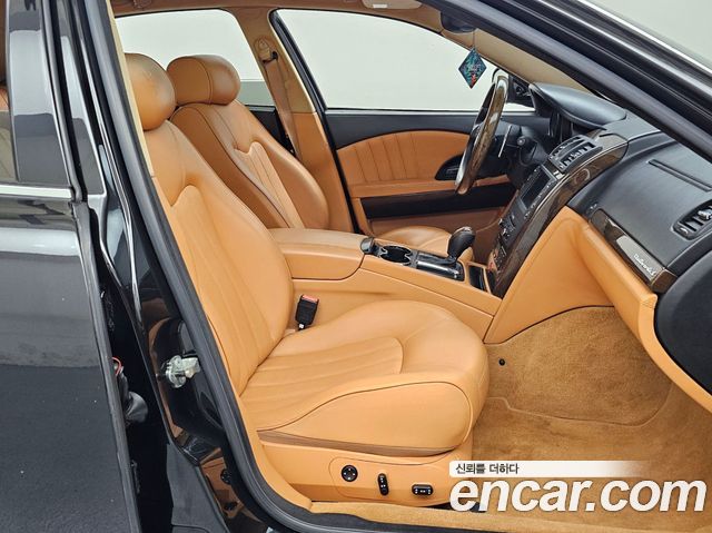 Maserati Quattroporte S 4.7 V8 2011 — фото 10