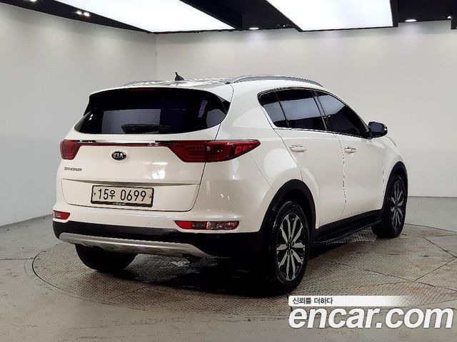 Kia Sportage (IV) Diesel 1.7 2wd Noblesse 2016 — фото 2