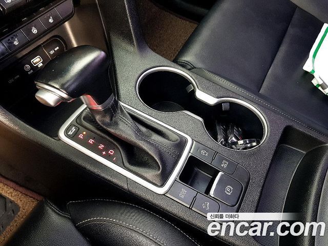 Kia Sportage (IV) Diesel 1.7 2wd Noblesse 2016 — фото 18